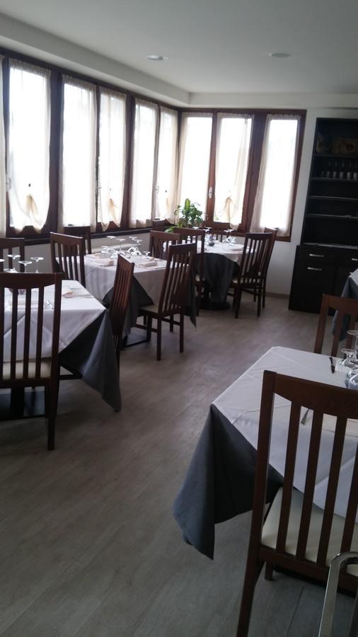 Albergo Ristorante Bismantova カステルノーヴォ・ネ・モンティ エクステリア 写真