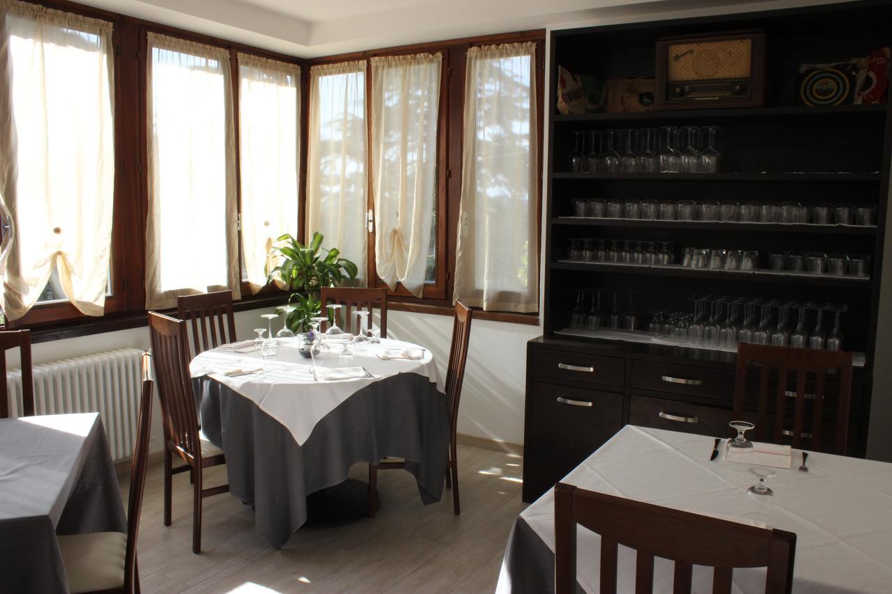Albergo Ristorante Bismantova カステルノーヴォ・ネ・モンティ エクステリア 写真